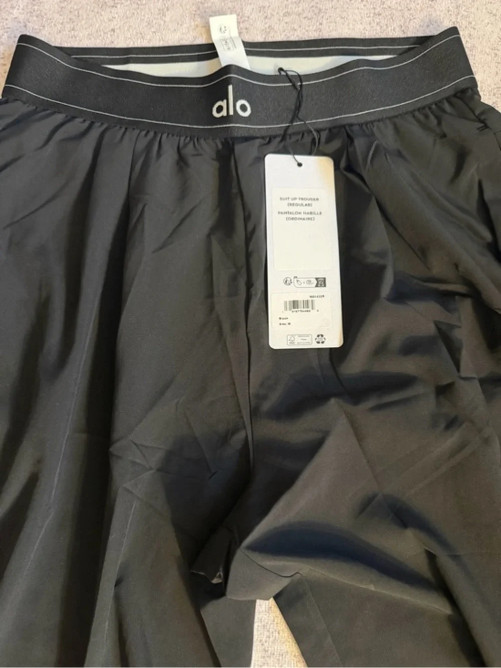 ALO Yoga Black Performance Jogger Pants